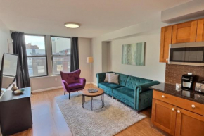 The Funky 2bd Apartment next to the convention center and reading terminal